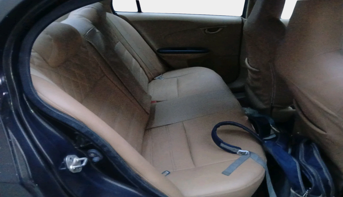 2015 Honda Amaze 1.2L I-VTEC S, CNG, Manual, 1,06,680 km, interior