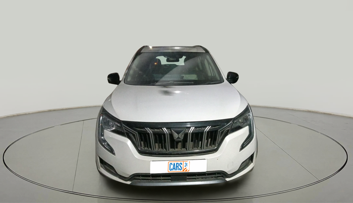 2022 Mahindra XUV700 AX 7 LUXURY D AWD AT 7 STR, Diesel, Automatic, 65,009 km, exterior