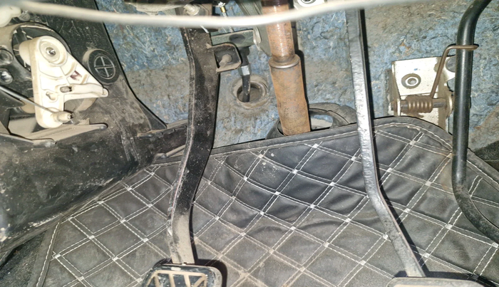 2011 Maruti Wagon R 1.0 LXI CNG, Petrol, Manual, 1,28,349 km, interior