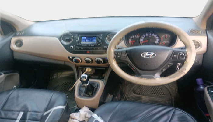2014 Hyundai Xcent S 1.2, Petrol, Manual, 1,60,497 km, interior