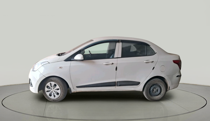 2016 Hyundai Xcent BASE 1.2, Petrol, Manual, 1,03,009 km, exterior