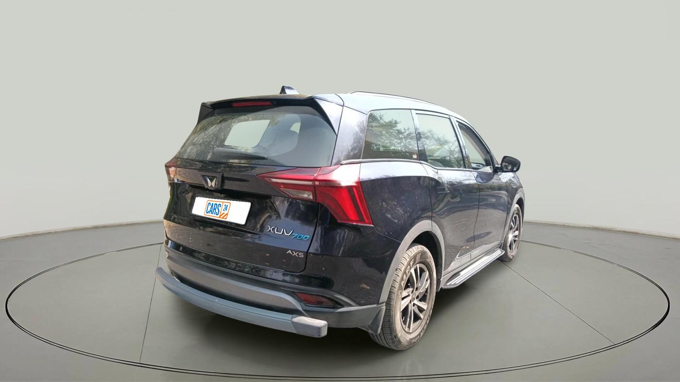 2022 Mahindra XUV700 AX 5 P MT 5 STR, Petrol, Manual, 15,912 km, exterior