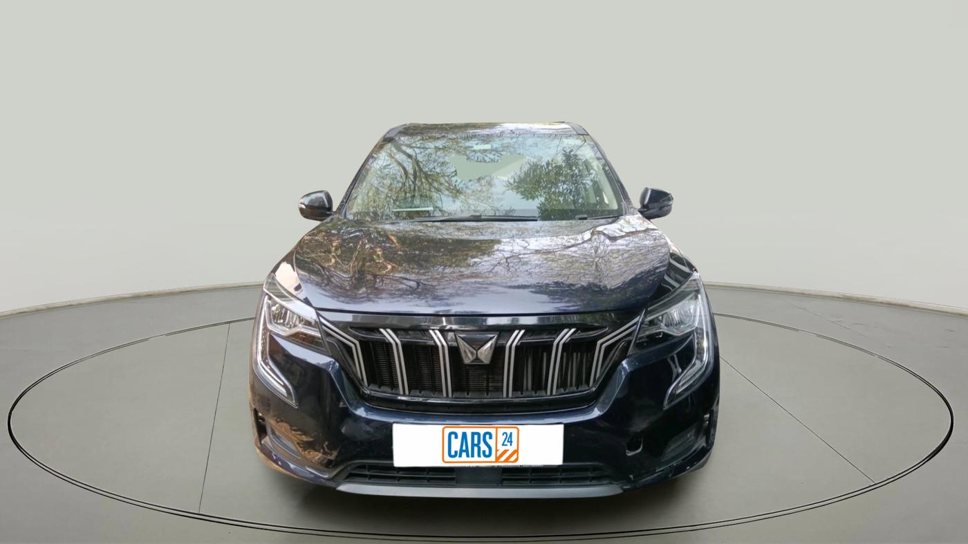 2022 Mahindra XUV700 AX 5 P MT 5 STR, Petrol, Manual, 15,912 km, exterior