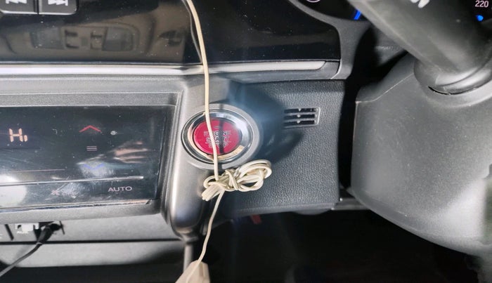 2014 Honda City 1.5L I-VTEC VX, Petrol, Manual, 2,01,315 km, interior