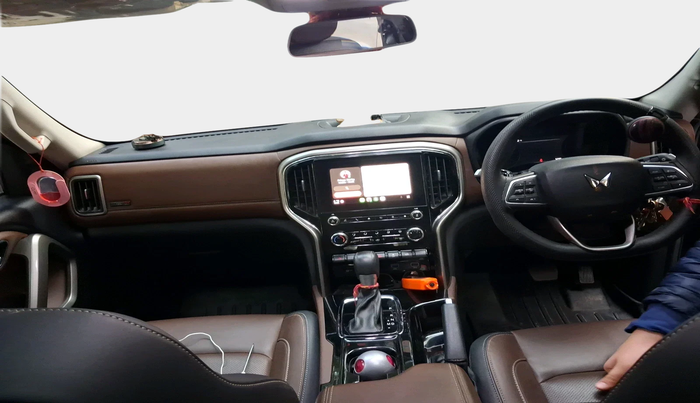 2024 Mahindra SCORPIO-N N Z8 S Petrol AT, Petrol, Automatic, 14,381 km, interior