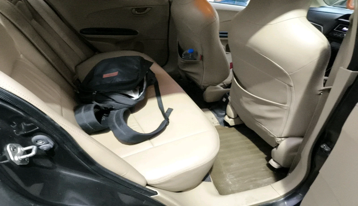 2016 Honda Amaze 1.2L I-VTEC S, Petrol, Manual, 99,390 km, interior