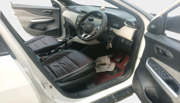 2023 Nissan MAGNITE XE, Petrol, Manual, 75,905 km, interior