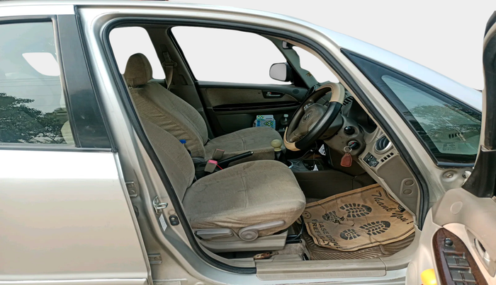 2010 Maruti SX4 ZXI, Petrol, Manual, 1,53,768 km, interior