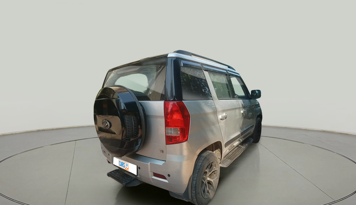 2018 Mahindra TUV300 T8 DUAL TONE, Diesel, Manual, 90,946 km, exterior