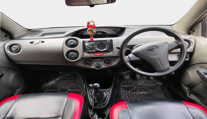 2011 Toyota Etios G, Petrol, Manual, 1,41,339 km, interior