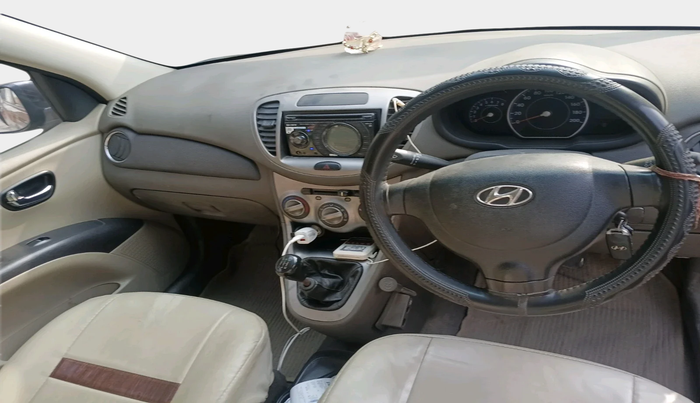 2012 Hyundai i10 MAGNA 1.2, Petrol, Manual, 1,27,543 km, interior