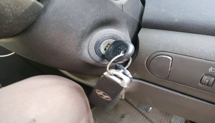 2012 Hyundai i10 MAGNA 1.2, Petrol, Manual, 1,27,543 km, interior