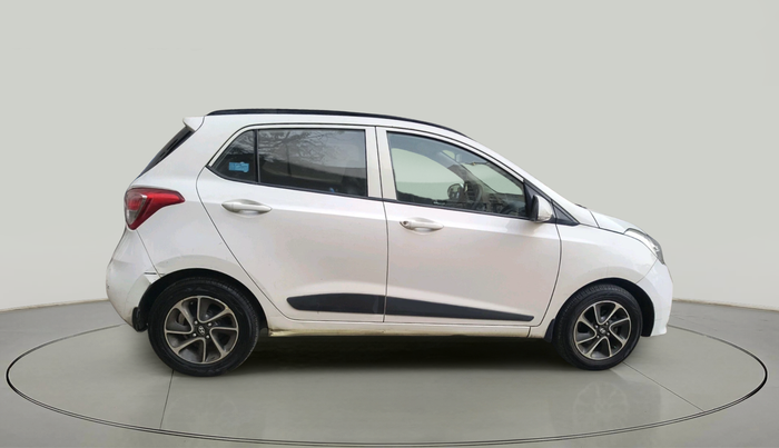 2017 Hyundai Grand i10 SPORTZ (O) AT 1.2 KAPPA VTVT, Petrol, Automatic, 49,861 km, exterior