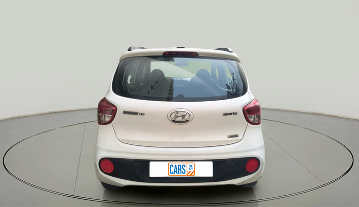 2017 Hyundai Grand i10 SPORTZ (O) AT 1.2 KAPPA VTVT, Petrol, Automatic, 49,861 km, exterior
