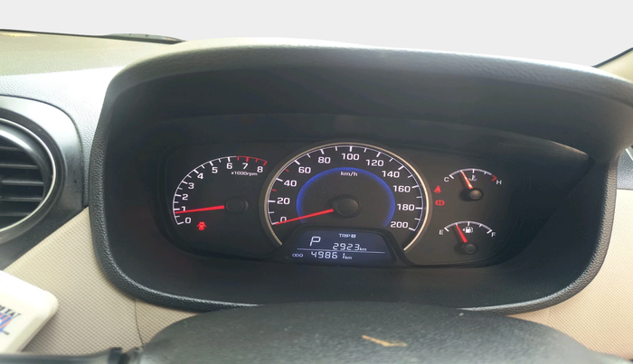 2017 Hyundai Grand i10 SPORTZ (O) AT 1.2 KAPPA VTVT, Petrol, Automatic, 49,861 km, interior