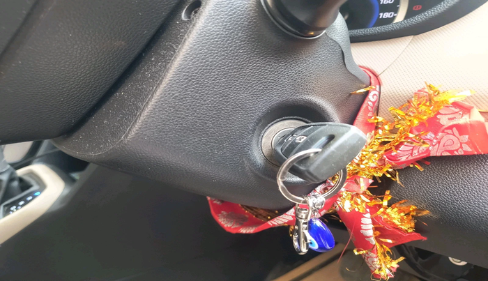 2017 Hyundai Grand i10 SPORTZ (O) AT 1.2 KAPPA VTVT, Petrol, Automatic, 49,861 km, interior