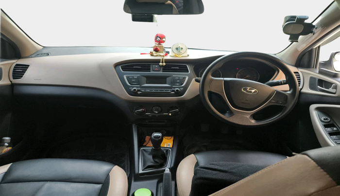 2018 Hyundai Elite i20 MAGNA EXECUTIVE 1.2, Petrol, Manual, 1,00,918 km, interior