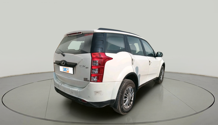 2017 Mahindra XUV500 W6 AT 1.99, Diesel, Automatic, 1,22,000 km, exterior