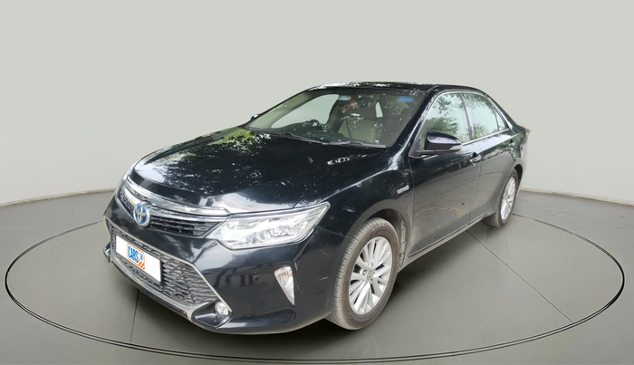 2017 Toyota Camry 2.5L AT, Petrol, Automatic, 1,88,736 km, exterior