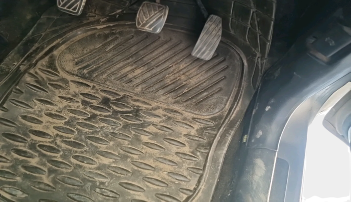 2015 Maruti Wagon R 1.0 VXI, Petrol, Manual, 1,91,725 km, interior