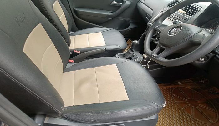 2015 Volkswagen Polo COMFORTLINE 1.2L, Petrol, Manual, 44,539 km, interior