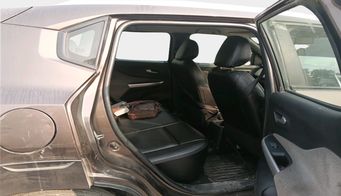 2022 Nissan MAGNITE XL, Petrol, Manual, 60,125 km, interior