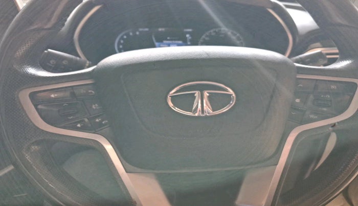 2019 Tata Harrier XZ 2.0L, Diesel, Manual, 1,48,303 km, interior