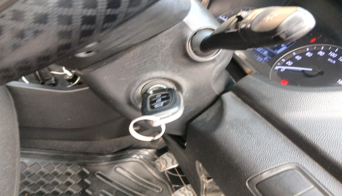 2016 Hyundai i20 Active 1.4 S, Diesel, Manual, 1,17,031 km, interior