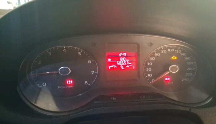 2012 Volkswagen Polo HIGHLINE1.2L, Petrol, Manual, 68,654 km, interior