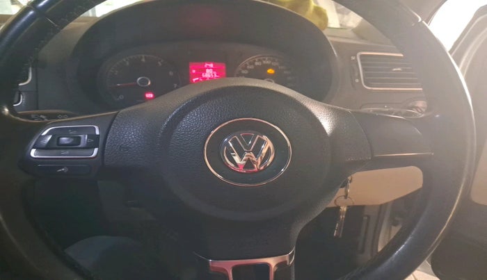 2012 Volkswagen Polo HIGHLINE1.2L, Petrol, Manual, 68,654 km, interior