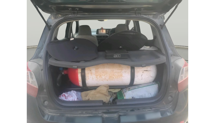 2020 Hyundai GRAND I10 NIOS SPORTZ 1.2 KAPPA VTVT CNG, CNG, Manual, 90,447 km, exterior