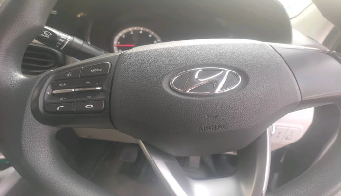 2020 Hyundai GRAND I10 NIOS SPORTZ 1.2 KAPPA VTVT CNG, CNG, Manual, 90,447 km, interior