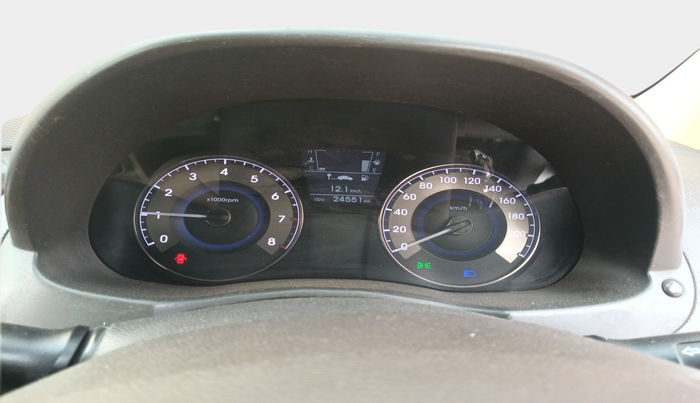 2012 Hyundai Verna FLUIDIC 1.6 VTVT SX, Petrol, Manual, 24,551 km, interior