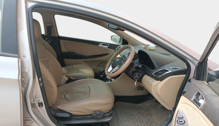 2012 Hyundai Verna FLUIDIC 1.6 VTVT SX, Petrol, Manual, 24,551 km, interior