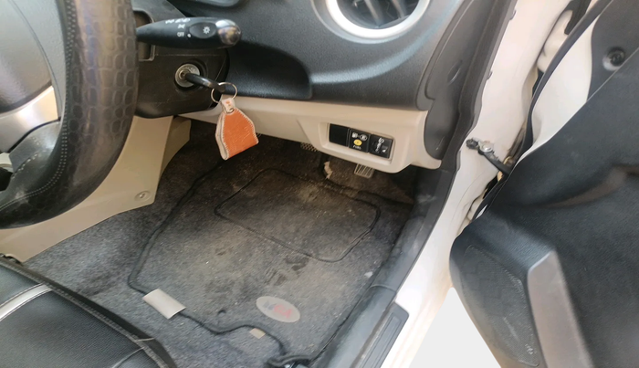 2022 Maruti Alto LXI OPT CNG, Petrol, Manual, 20,297 km, interior
