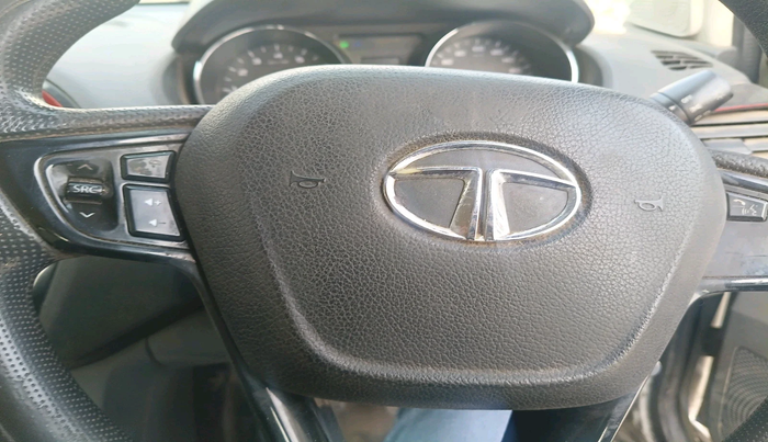 2018 Tata Tigor Buzz PETROL, Petrol, Manual, 1,23,307 km, interior
