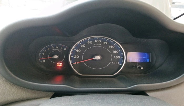 2011 Hyundai i10 MAGNA 1.2, Petrol, Manual, 61,364 km, interior