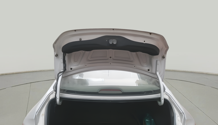 2011 Hyundai Verna FLUIDIC 1.6 VTVT, Petrol, Manual, 1,44,375 km, exterior