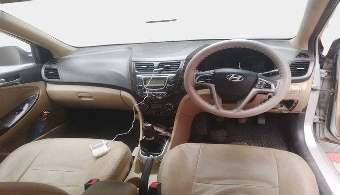 2011 Hyundai Verna FLUIDIC 1.6 VTVT, Petrol, Manual, 1,44,375 km, interior