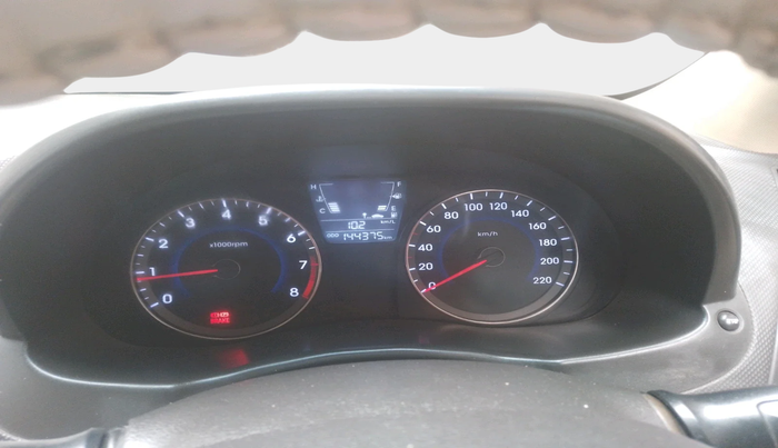 2011 Hyundai Verna FLUIDIC 1.6 VTVT, Petrol, Manual, 1,44,375 km, interior