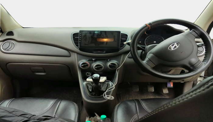 2013 Hyundai i10 MAGNA 1.2, Petrol, Manual, 71,934 km, interior