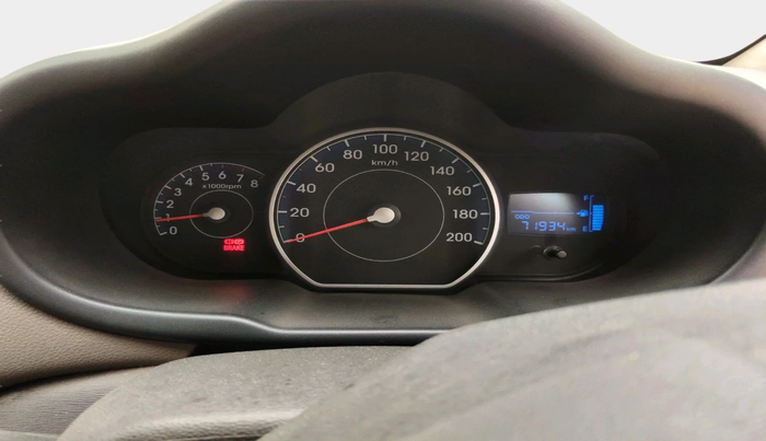 2013 Hyundai i10 MAGNA 1.2, Petrol, Manual, 71,934 km, interior