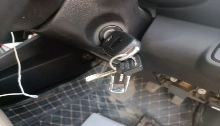 2021 Hyundai VENUE S 1.2, Petrol, Manual, 31,526 km, interior