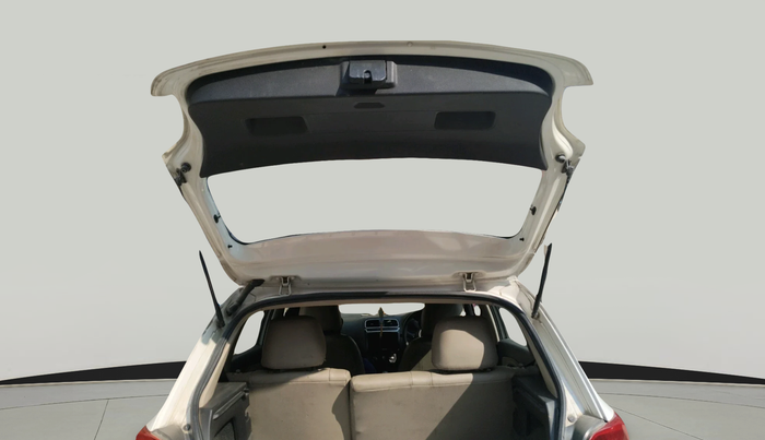 2011 Volkswagen Polo HIGHLINE 1.6L, Petrol, Manual, 96,523 km, exterior