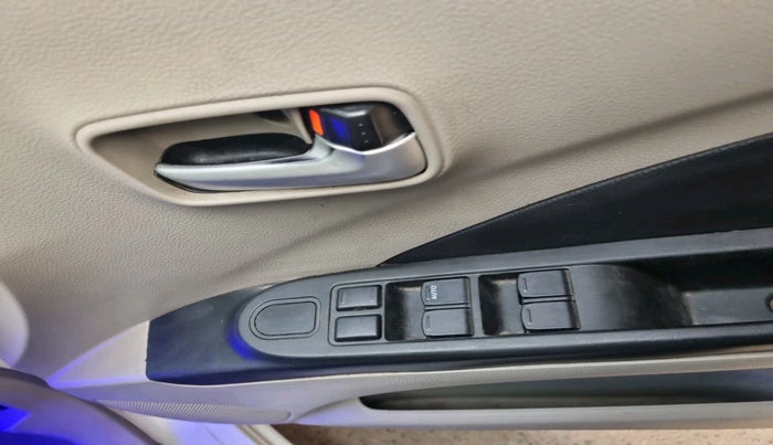 2016 Maruti Celerio VXI CNG, Petrol, Manual, 65,373 km, interior