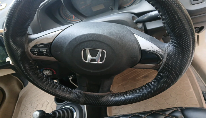 2014 Honda Amaze 1.2L I-VTEC S, Petrol, Manual, 1,54,363 km, interior