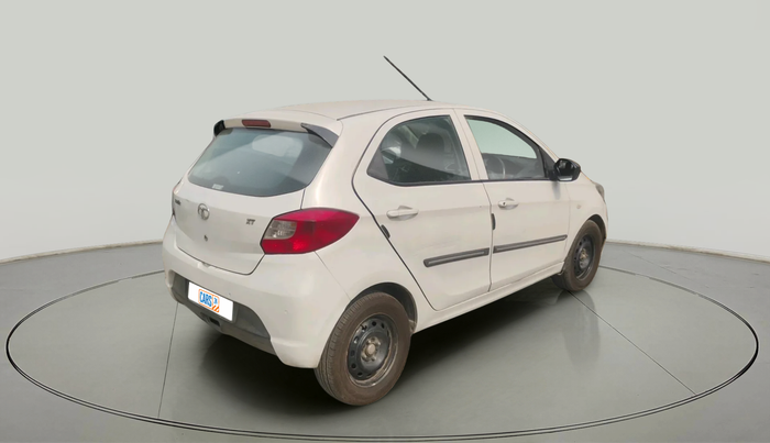 2017 Tata Tiago XT DIESEL, Diesel, Manual, 1,62,489 km, exterior