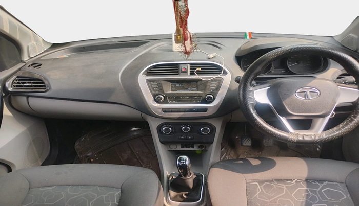 2017 Tata Tiago XT DIESEL, Diesel, Manual, 1,62,489 km, interior