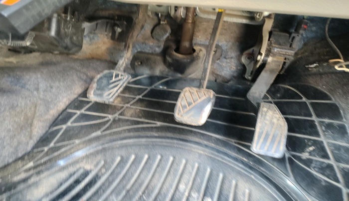 2016 Maruti Celerio VXI CNG, CNG, Manual, 1,61,898 km, interior