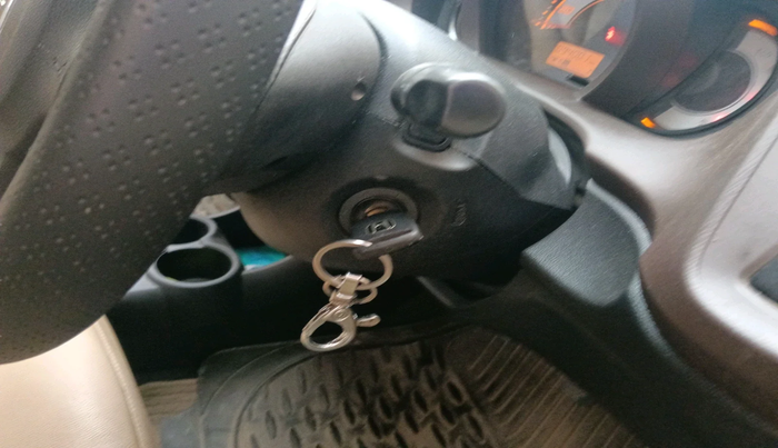 2013 Honda Brio E MT, Petrol, Manual, 94,001 km, interior